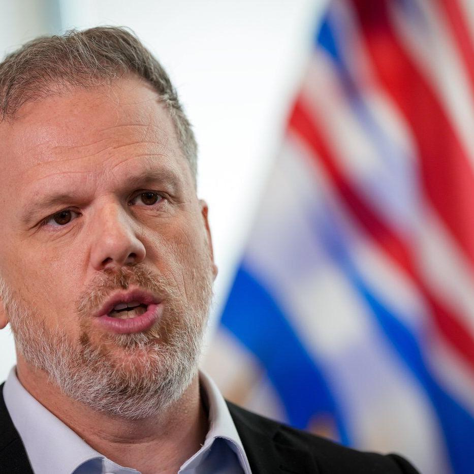 Ottawa signs $40M deal with Saskatchewan to offer drug coverage for rare diseases